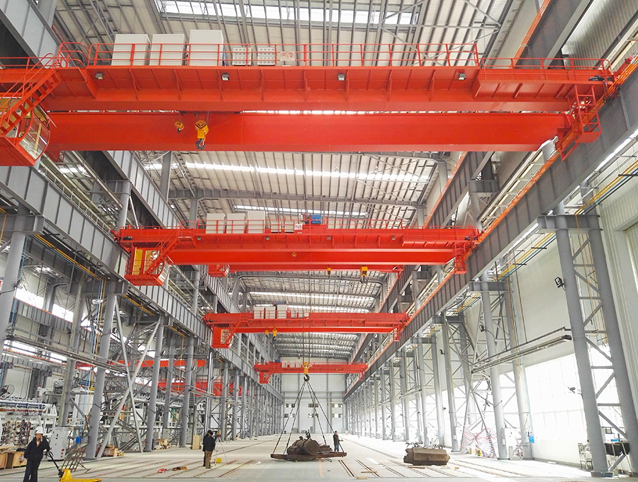 起重機(jī)械設(shè)備.jpg 起重機(jī)械